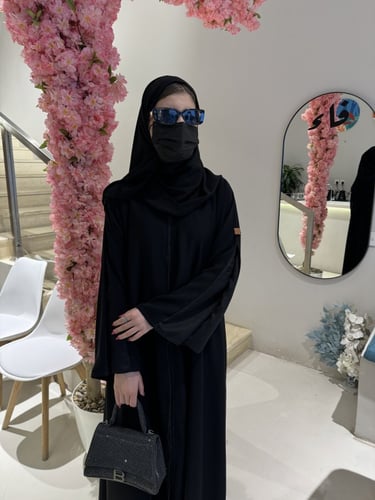 عباية جكار اسود نص كلوش - قماش انترنت