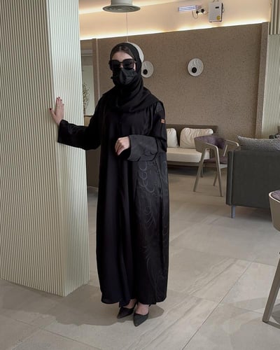 عباية جكار مع انترنت نص كلوش