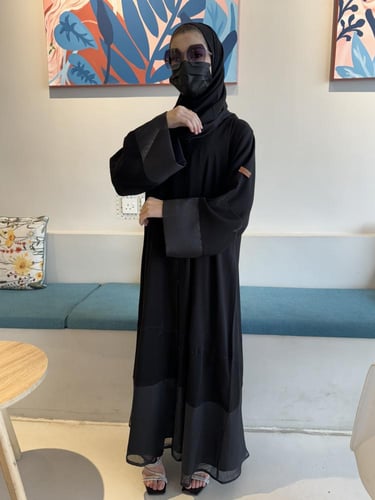 عباية الكم والاسفل تل نص كلوش - قماش ملكي