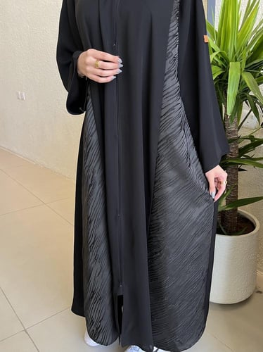 عباية جكار بالظهر والجانبين كلوش- قماش انترنت