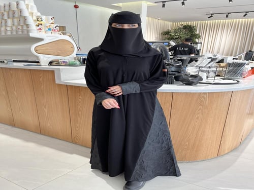 العباية الكم والجانبين جكار - قماش ملكي