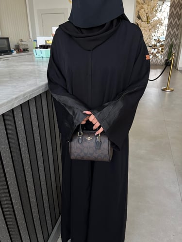 عباية الكم مثلث نص كلوش - قماش انترنت