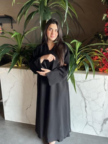 عباية الكم مفتوح مع جكار داخلي كلوش- قماش إنترنت