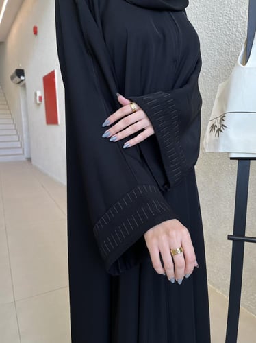 عباية الكم مربع بكلفة مخططة نص كلوش-قماش انترنت