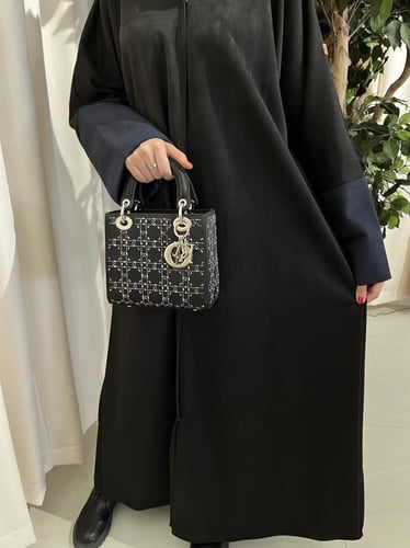 عباية الكم جوخ كحلي - قماش شمواء