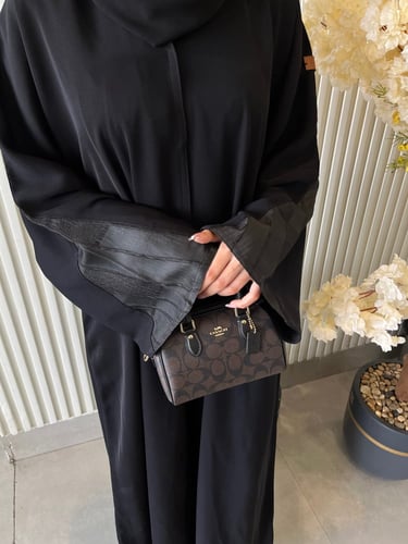 عباية الكم مثلث نص كلوش - قماش انترنت