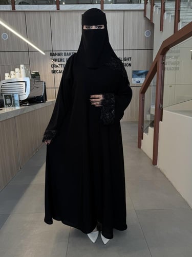 عباية الكم واسع كلفة شك قماش انترنت - نص كلوش