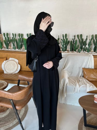 عباية كم مربع كحلي - قماش انترنت