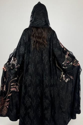 همس كريب أو دانتيل بورود مطرزة