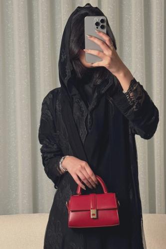 كريب ملكي دانتيل من الأمام والخلف