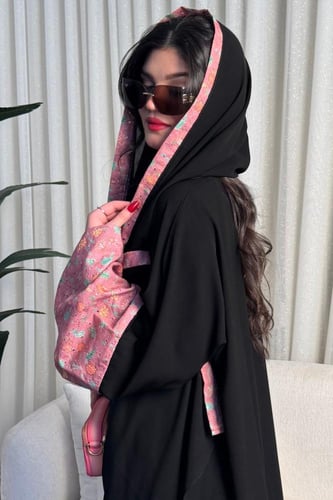 ركامه بينك بورود كلوش