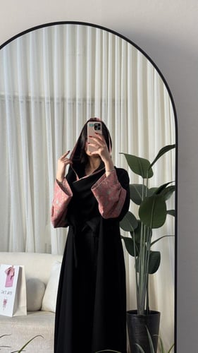 ركامه بينك بورود كلوش