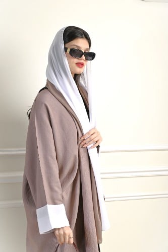 بشت لينين نود بأكمام شيفون أبيض