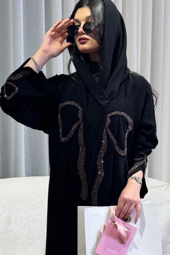 كريب مطرز بالكريستال البرغندي