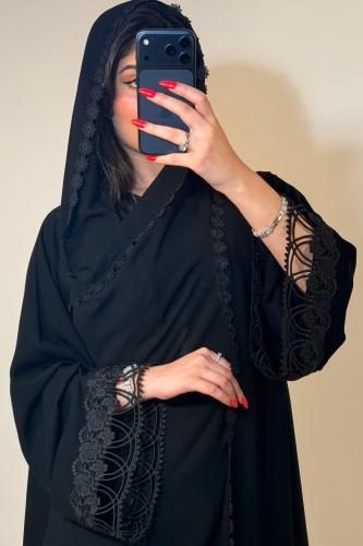أكمام واسعه بكلفه
