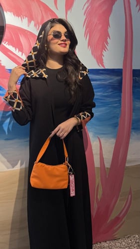 لينين اسود هودي قطن