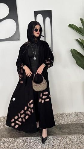 كريب ملكي كلوش وتفته بلون الموكا