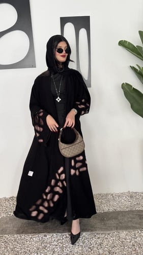 كريب ملكي كلوش وتفته بلون الموكا