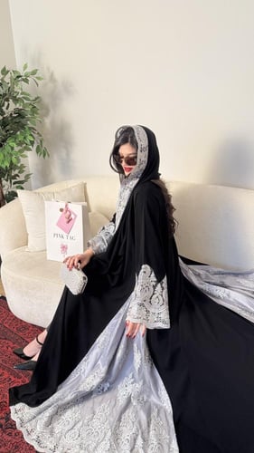 كريب ملكي كلوش دانتيل فضي