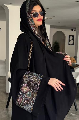 كريب ملكي تطريز هندي على الأكمام