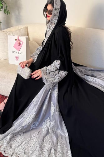 كريب ملكي كلوش دانتيل فضي