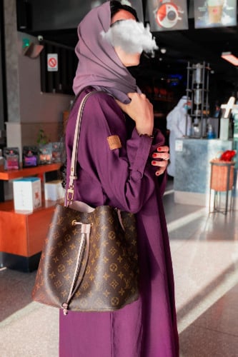 لينين بطيات أمامية