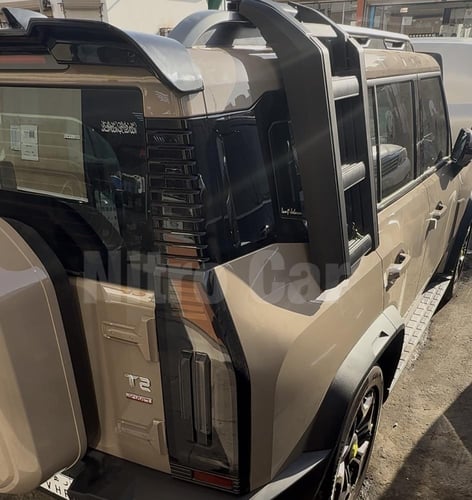 سلم جانبي جيتور T2