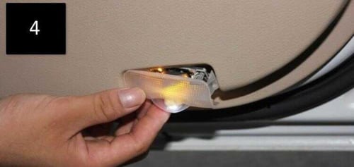 بروجكتر شعار كرايسلر للأبواب 2