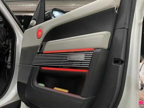 ليد داخلي للرنج روفر_يتوفر بالطلب ١٥/٢٥ يوم