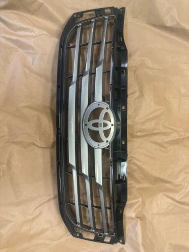 شبك بدون نيكل اصلي هايلوكس من 2012 الي 2015