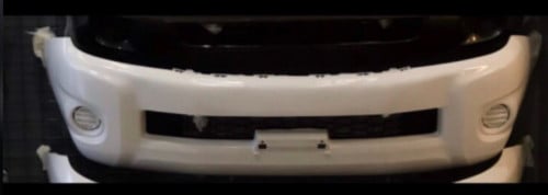 صدام امامي هايلوكس من 2009 الي 2011 مرشوش جاهز درج...