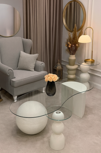 طقم طاولات مع 4 خدمة بتصميم عصري
