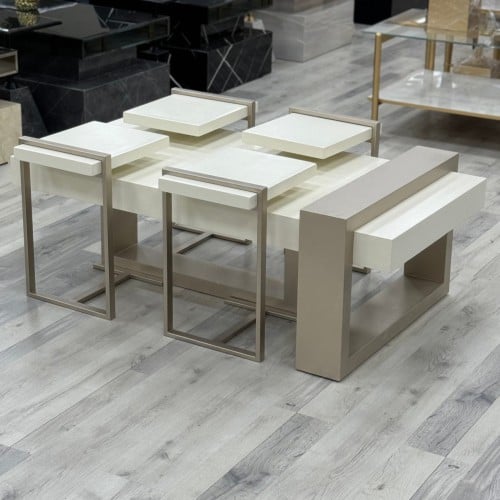 طقم طاولات مع 4 خدمة بتصميم هندسي متداخل