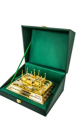 مجسم للمسجد النبوي الشريف في المدينة حجم صغير