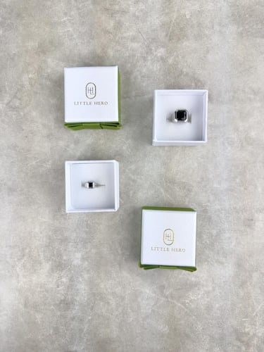 خاتم مواليد قابل لتعديل المقاس