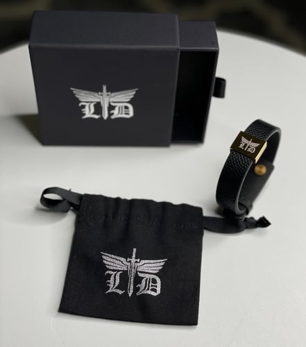 اسوارة LD الرجالية