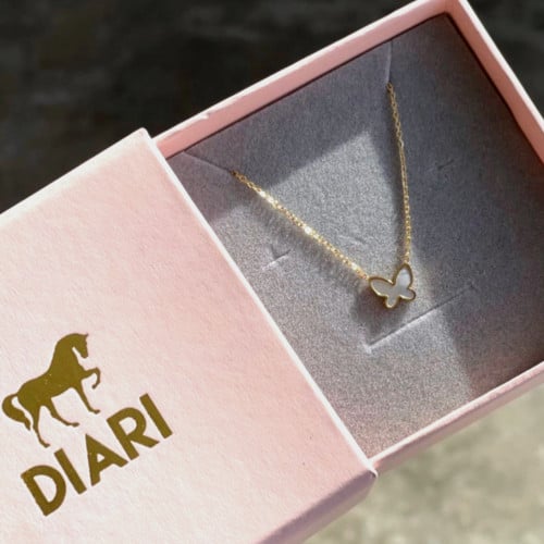 سلسال الفراشه مطلي بالذهب