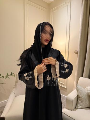 عباية شروق - متجر الخياله للعبايات