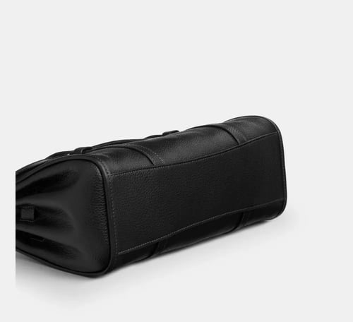 شنطة كوتش بريدجيت أسود