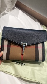 شنطه بربري مميزه اسود سمول