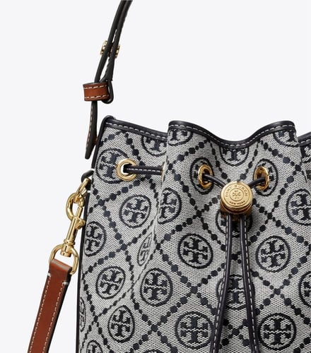 شنطة توري بورش مونوغرام دلو أزرق