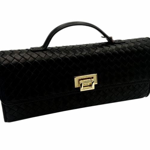 شنط بوتيقا قوتي اسود