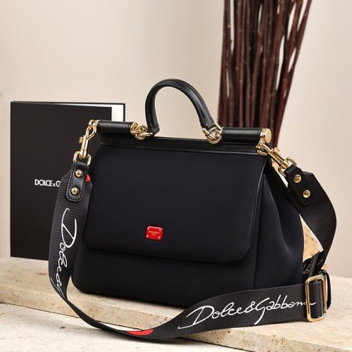 شنطة دولسي سيسيلي مديم اسود