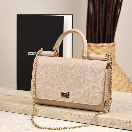 شنطة دولسي أند غابانا كتف بيج
