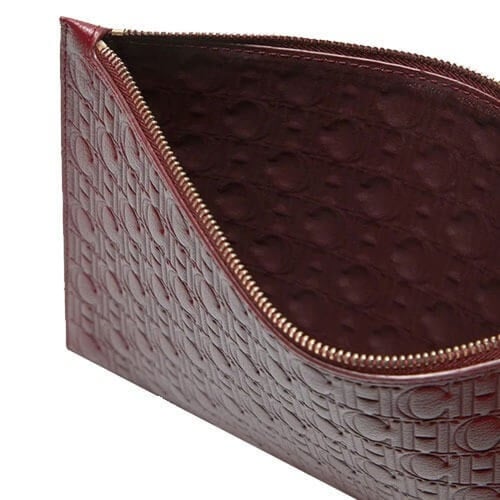 باوتش كارولينا هيريرا عنابي