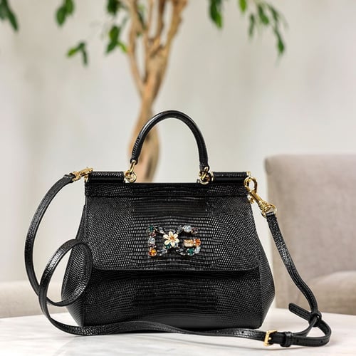 شنطة دولسي اند غابانا سوداء سمول