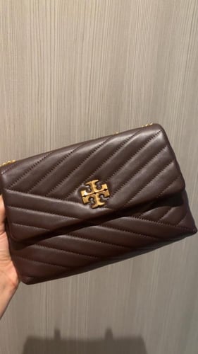 توري بورش برغندي small