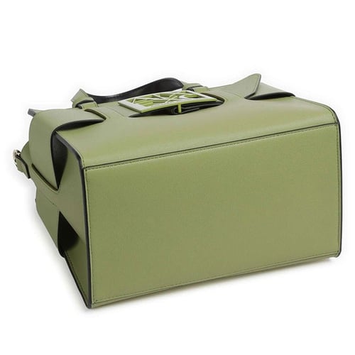 شنطة أرماني إكستشينج صناعية أخضر