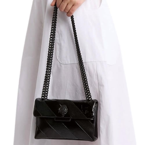 شنطة كيرت جيجر جلد منقوش أسود