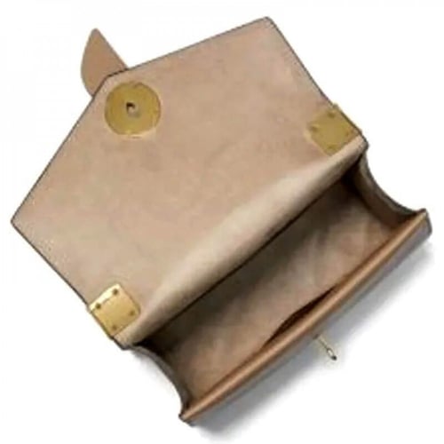 شنطة مايكل كورس ساتشيل كريمي